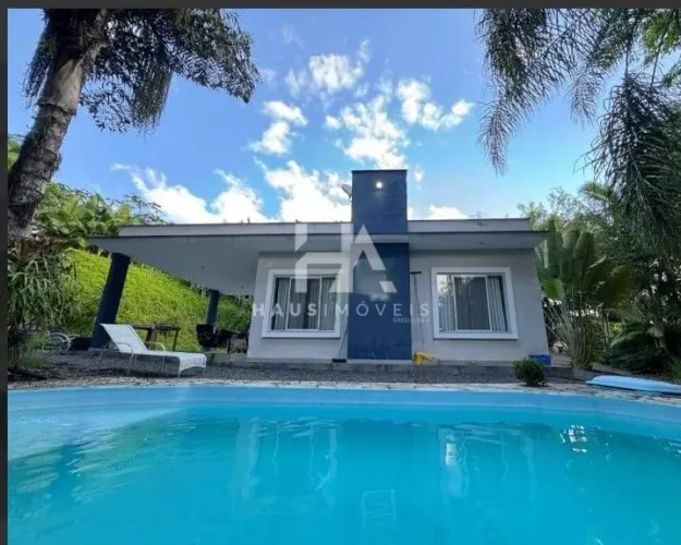 Casa residencial à venda/aluguel no bairro Três Rios do Norte com 130 m² e 2 quartos.