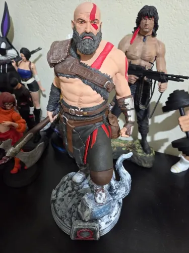 kratos god of war | estátua 35 cm Colecionaveis