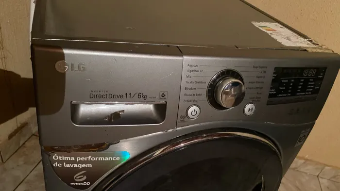 Máquina Lava E Seca Roupas 11kg LG - Inox
