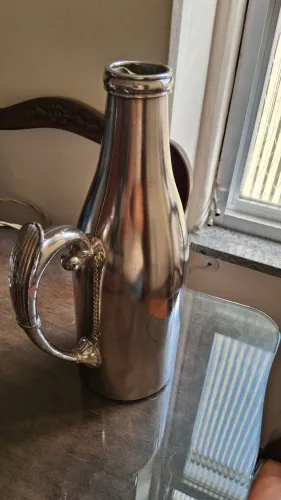 Porta-Garrafa Térmica Vitorino com banho triplo de prata
