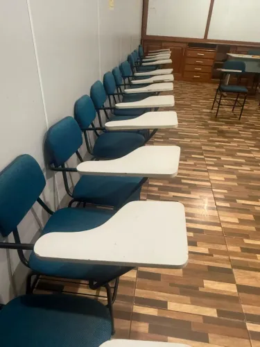 Cadeira escolar