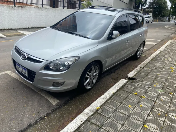 Hyundai I30CW 2.0 16V 145cv Mec. 5P 2011