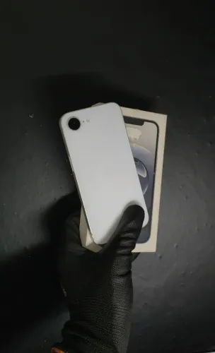 IPhone 16e