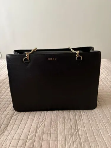 Bolsa tote DKNY preta - semi nova