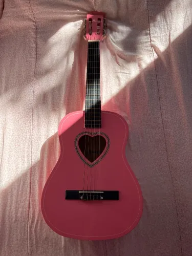 Violão Austin Rosa Neon com Detalhe em Coração - Excelente Estado