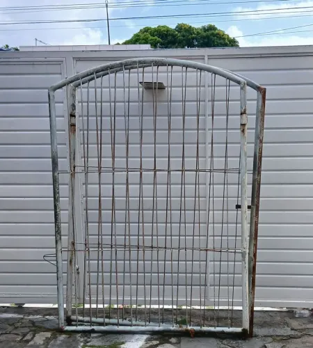 Portão de ferro galvanizado