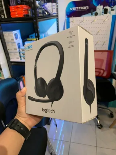Headset com fio USB Logitech H390 Preto Seminovo