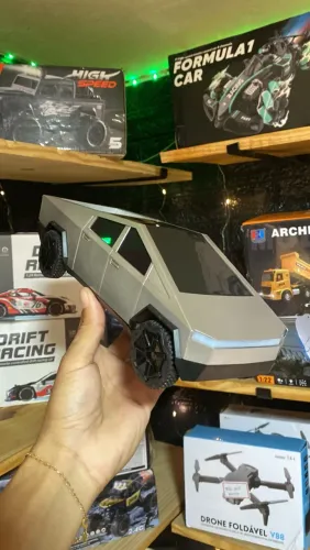Carrinho RC 25cm cyber truck
