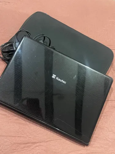 Vende - se esse notebook 