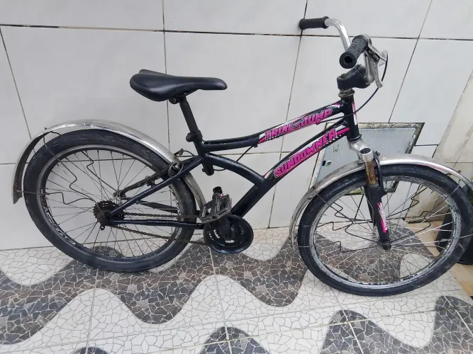 Bicicleta aro 24 semi nova completa com rolamento raios inox calha aeros 
