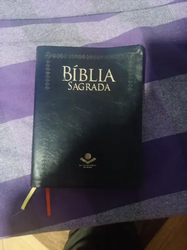 Bíblia grande 