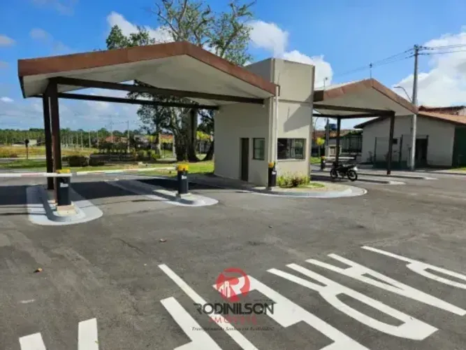 Jardins das Mangueiras, medindo 173m², sendo 8,65m de frente por 20m de fundos, Rua 03, Q-