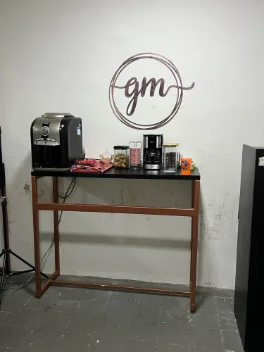 VENDO mesa para cantinho do café 