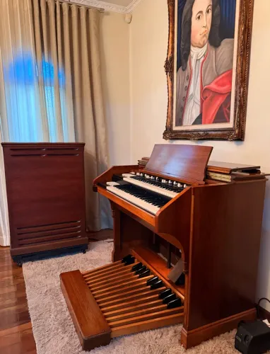 Órgão Hammond C3