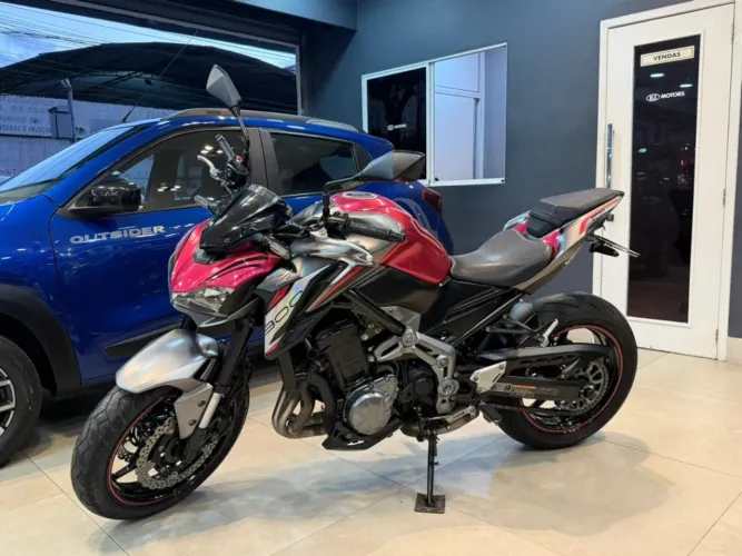 Kawasaki Z900 2019