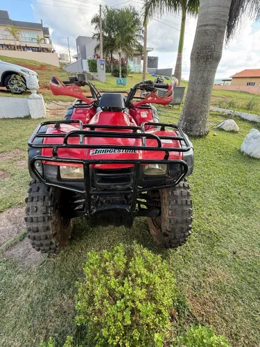 Honda Quadriciclo 350 vermelho 4x2