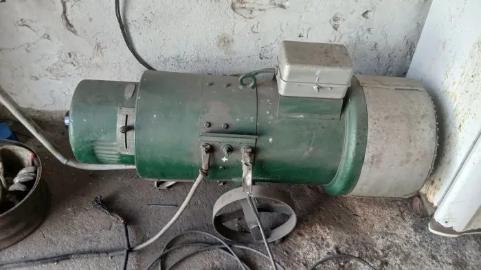 MÁQUINA SOLDA RETIFICADORA 