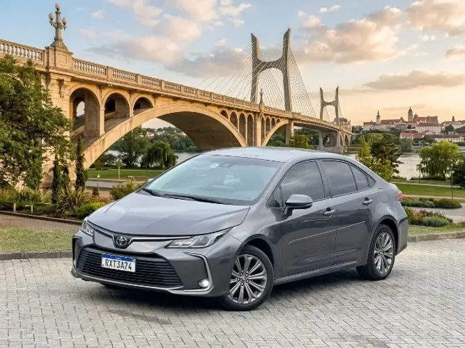 Toyota Corolla XEI 2.0 Flex 16V Aut. 2023