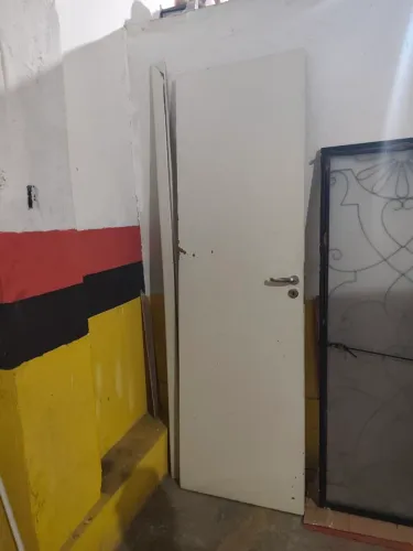 Porta de Madeira 2,10x 0,60