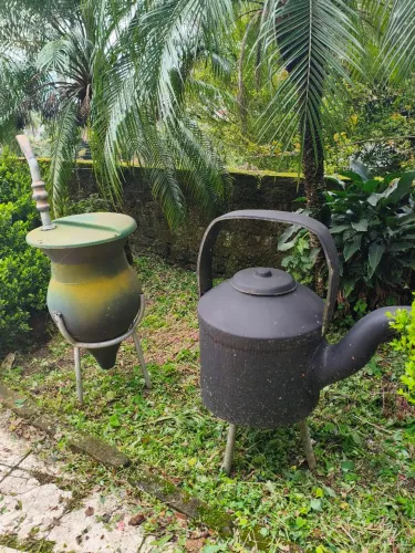 Cuia e Chaleira em fibra de vidro