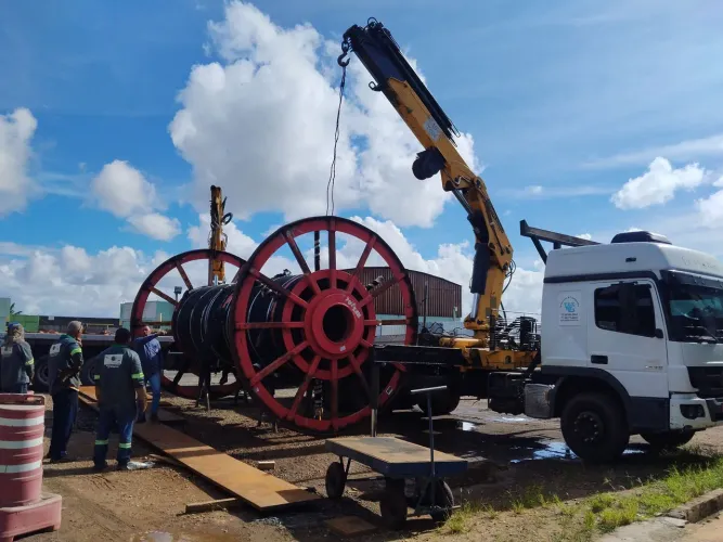 Caminhões munck 45 ton 
