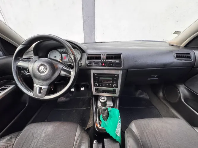 Volkswagen Golf Sportline 1.6 MI Total Flex 8V 4P 2013