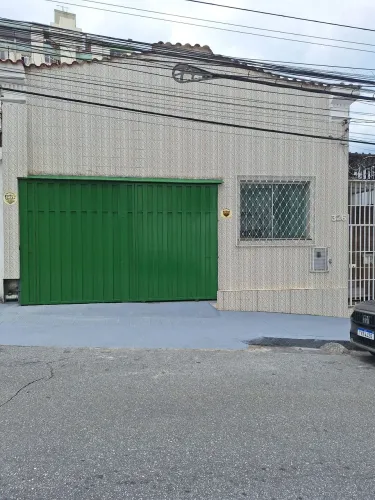 Casa Locação colégio Batista 