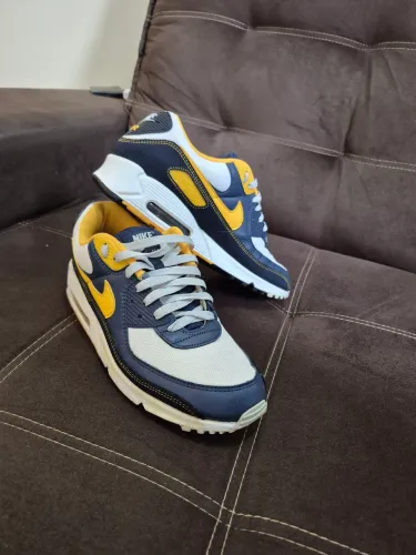 Tênis Air max 90 "Michigan" Semi-novo