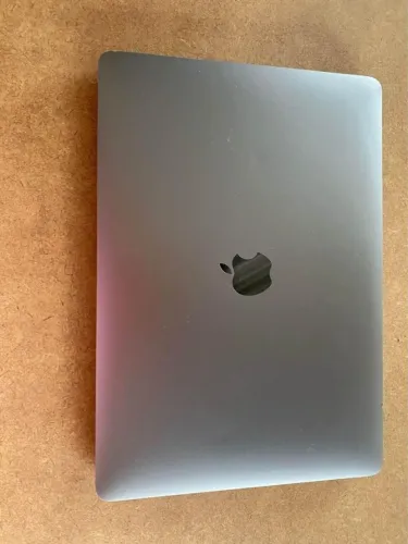 Apple MacBook Air com Chip Apple M1 - 128 GB SSD