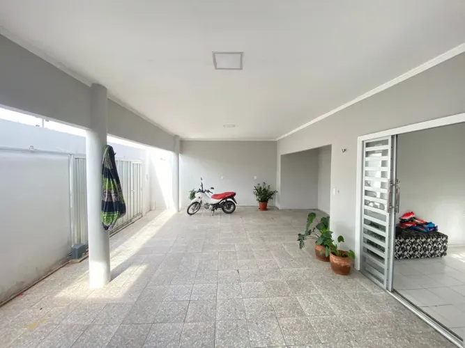 Casa no Buenos Aires pertinho da Coca Cola com 3 quartos sendo 1 suíte terreno 10X27.5