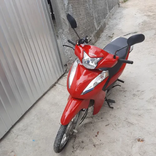 Vendo ou troco 110i 2022
