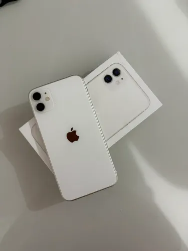 Vendo iPhone 11(Original)