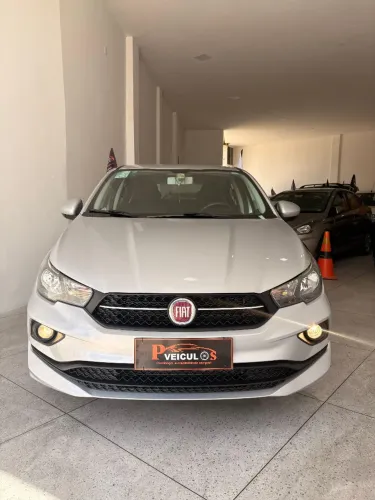 Fiat Cronos 1.3 8V Flex 2020