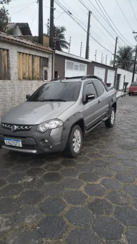 Fiat Strada Adventure1.8/ 1.8 Locker Flex CD 2014