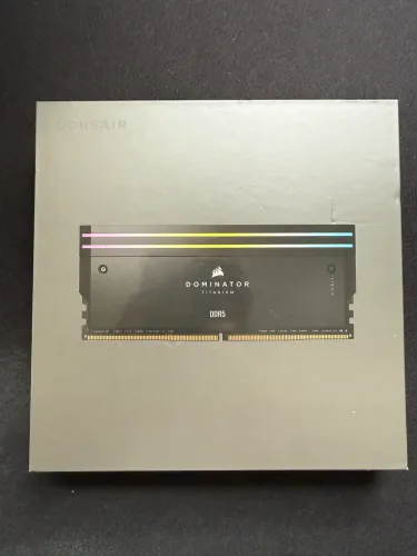 Memória ram Corsair Dominator Titanium Rgb 48 GB (2x24 GB) Ddr5 7200 mhz