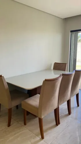 Mesa de Jantar com 6 Cadeiras