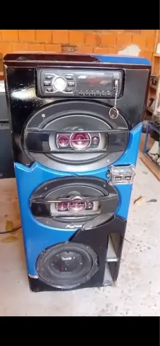 Som automotivo trio
