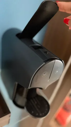 Vendo cafeteira delta Q