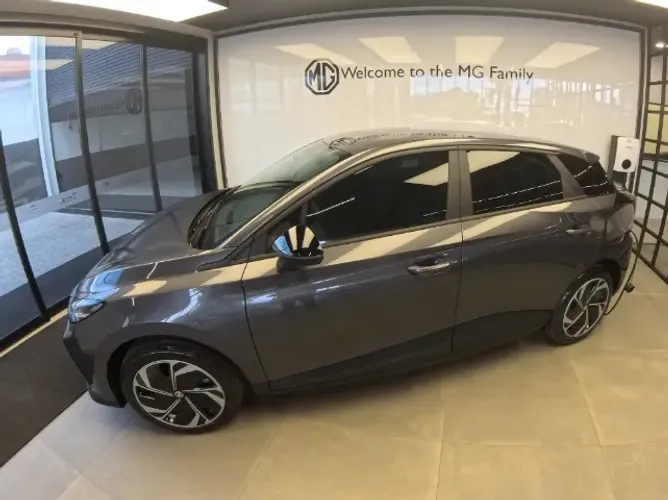 MG MG4 Luxury (elétrico) 2026