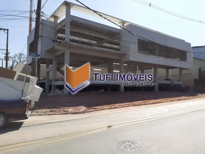 Excelente Prédio Comercial em Itapecirica da Serra