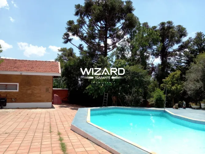 Chácara à venda com 1968m² - Jardim Vila Rica