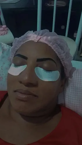 Cílios + sobrancelhas