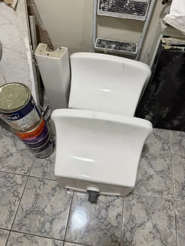 2 tanques (1 com coluna e outro sem) celite branco 