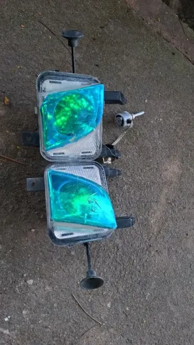Farol de milha GM MONTANA CORSA