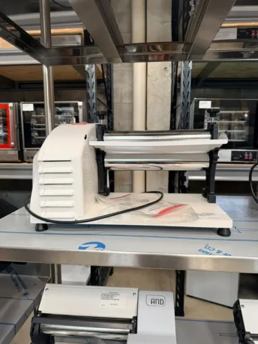 CSC-30 CILINDRO LAMINADOR ELETRICO STANDART 300MM - SARO