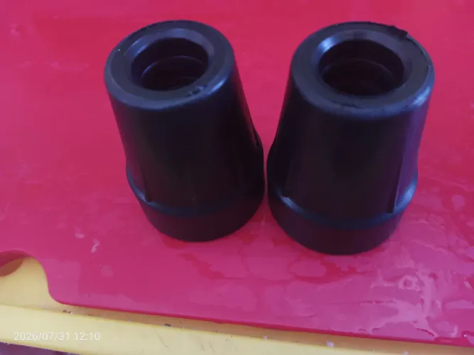 Par de Ponteira para moleta pé de borracha 