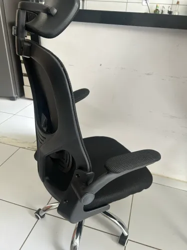 Cadeira de Escritório Diretor Vegas Ergonômica com Apoio de Cabeça