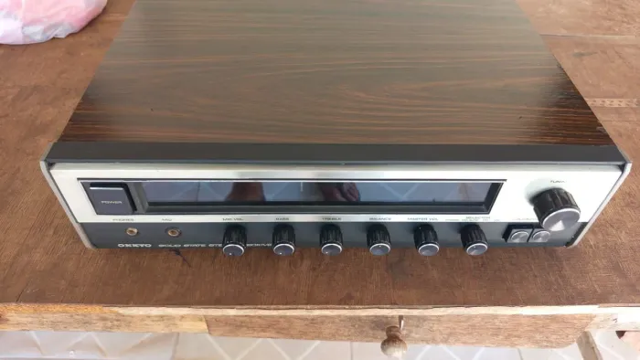 Lindo Receiver Onkio modelo Y100