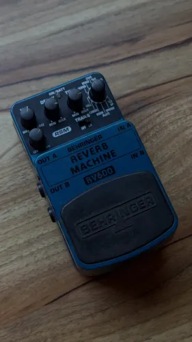 Pedal de Reverb