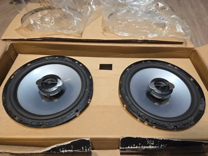 Coaxial JL TR650 par
